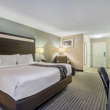 La Quinta Inn & Suites Casino And Bar By Wyndham Glendive Phòng bức ảnh