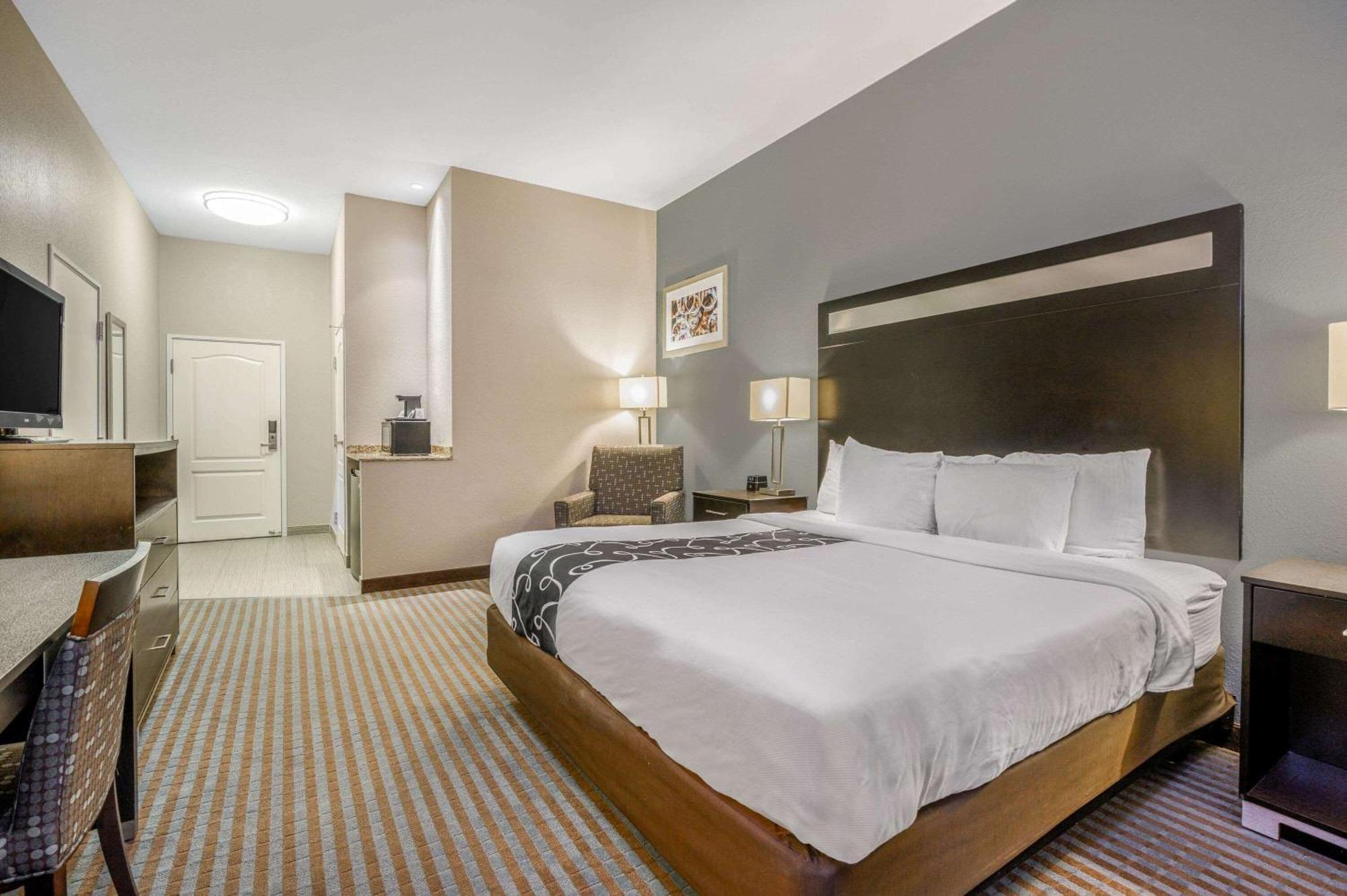 La Quinta Inn & Suites Casino And Bar By Wyndham Glendive Phòng bức ảnh